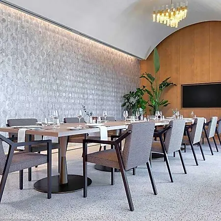 Hotel The Landmark Nicosia, Autograph Collection