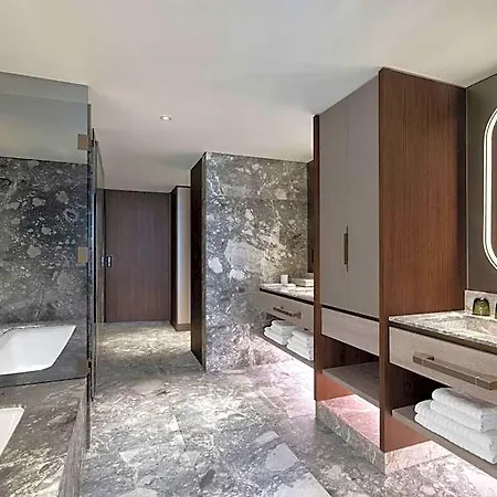 Hotel The Landmark Nicosia, Autograph Collection Nikosia